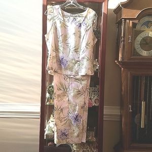 3 piece 100% polyester with look of silk